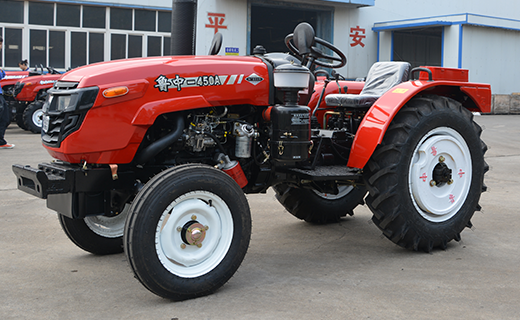 AG视讯-450型拖拉机
